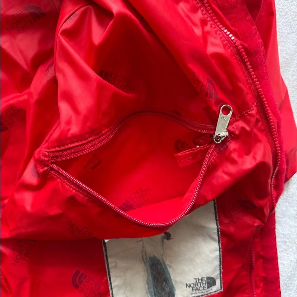 Vintage North Face  Red Hooded Rain Jacket Large - Picture 9 of 17